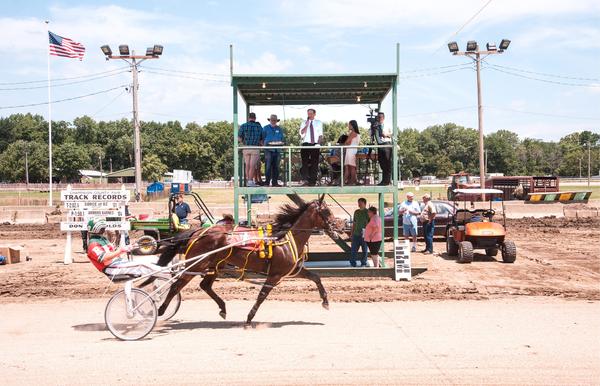 [Image: StalkerGeorgeGollin05.jpg]